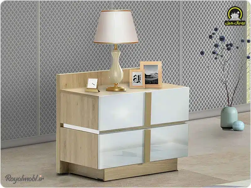میز پاتختی قهوه ای روشن