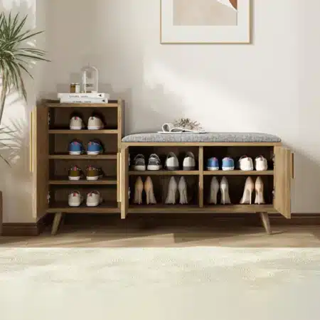 داخل جاکفشی متین