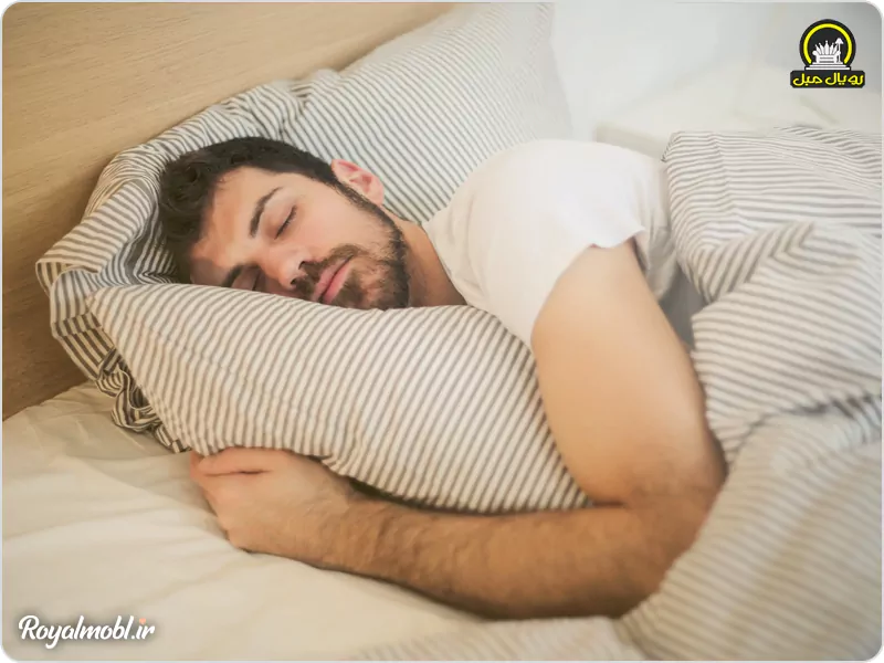 علت گرمن شدن و عرق کردن هنگام خواب روی تشک